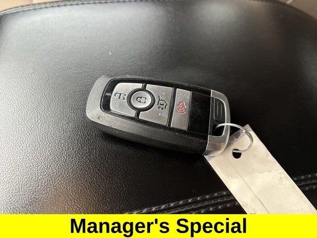 Ford Explorer XLT 4WD 2022