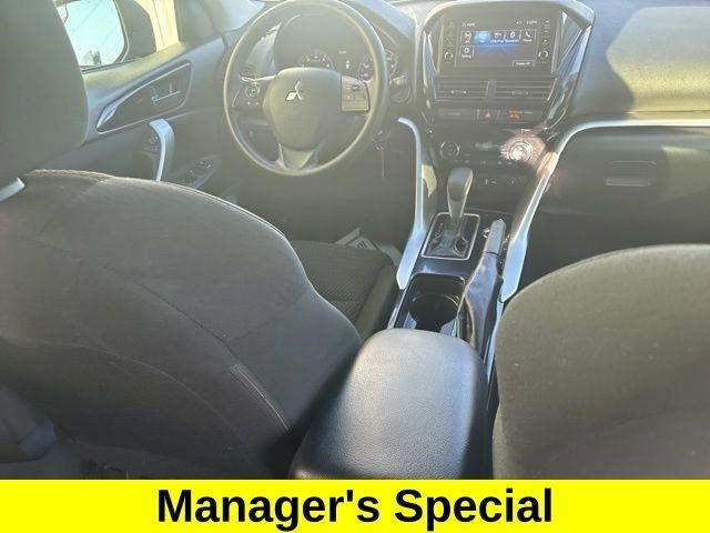 Mitsubishi Eclipse Cross  2024