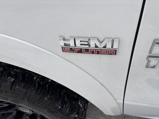 RAM 1500 SLT Crew Cab 4WD 2017