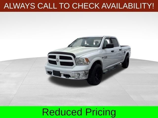 RAM 1500 SLT Crew Cab 4WD 2017