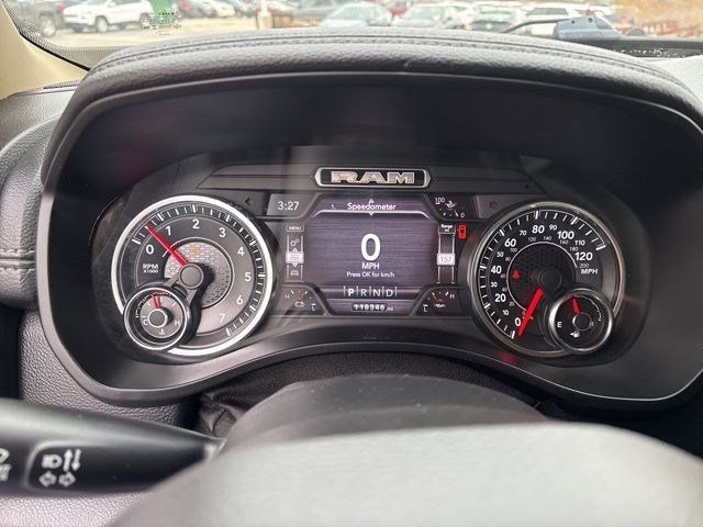 RAM 1500 Laramie Crew Cab 4WD 2020