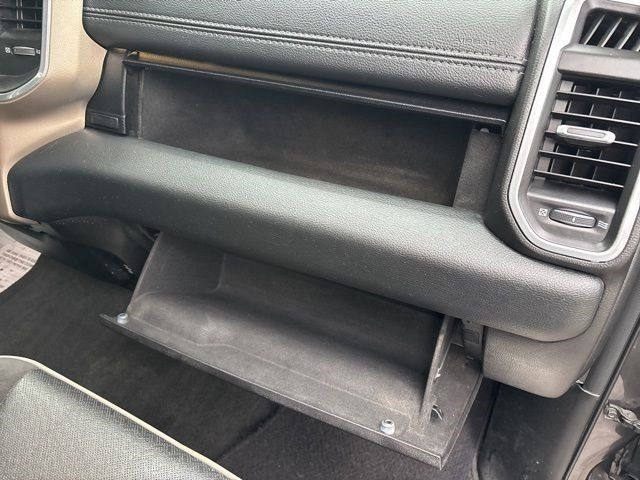 RAM 1500 Laramie Crew Cab 4WD 2020