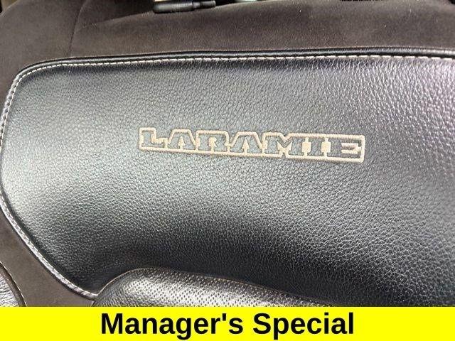 RAM 1500 Laramie Crew Cab 4WD 2020