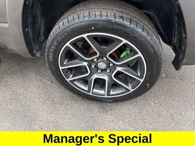 RAM 1500 Laramie Crew Cab 4WD 2020