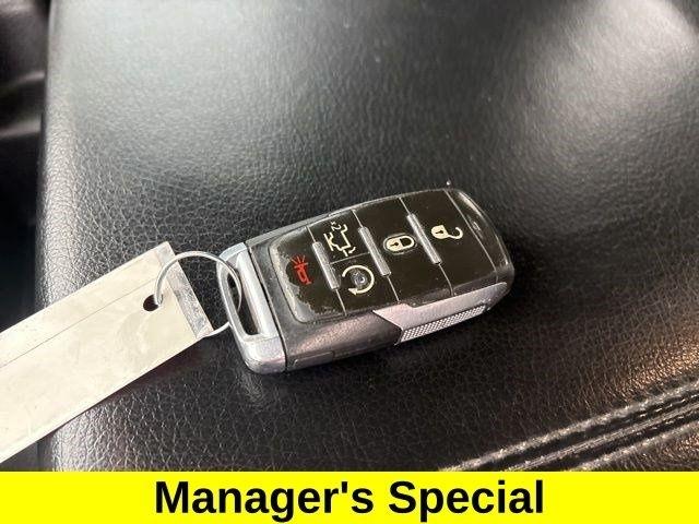 RAM 1500 Laramie Crew Cab 4WD 2020