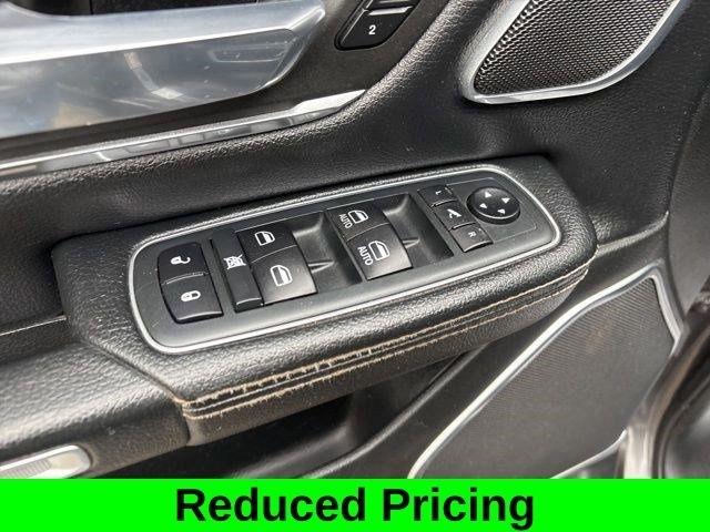 RAM 1500 Laramie Crew Cab 4WD 2020