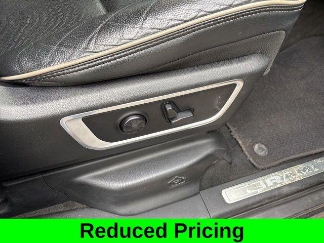 RAM 1500 Laramie Crew Cab 4WD 2020