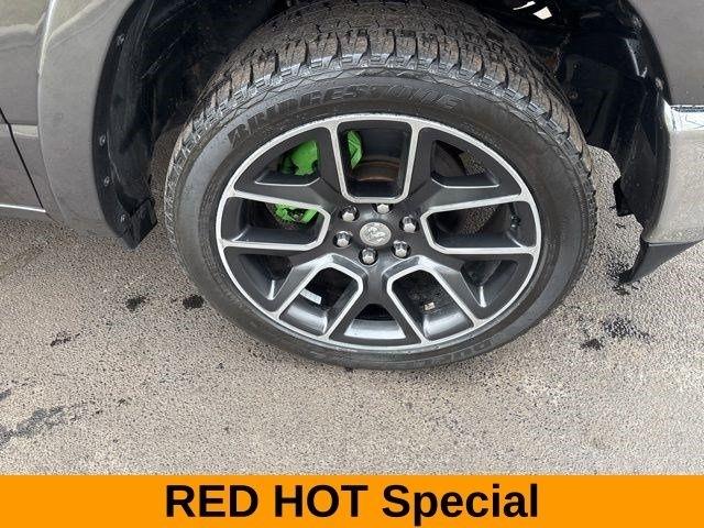 RAM 1500 Laramie Crew Cab 4WD 2020