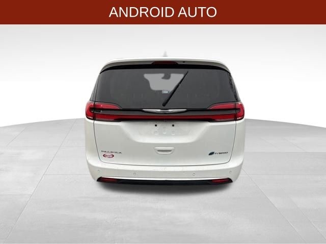 Chrysler Pacifica Hybrid Touring L 2022