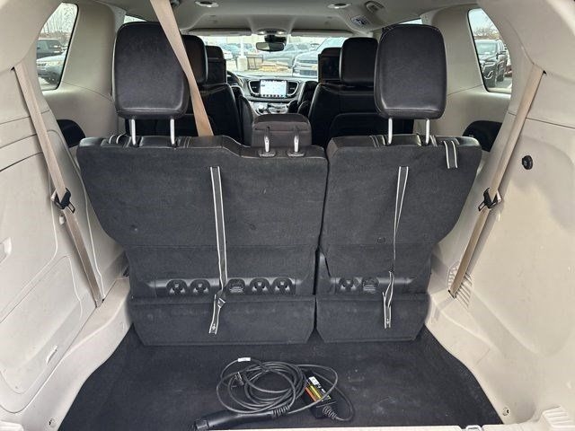 Chrysler Pacifica Hybrid Touring L 2022