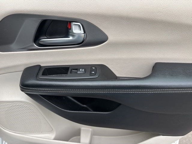 Chrysler Pacifica Hybrid Touring L 2022