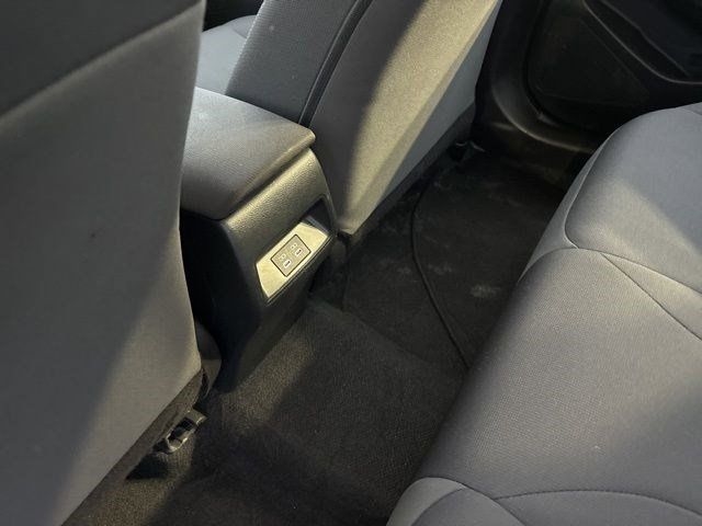 Toyota Corolla LE 2023