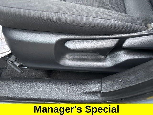 Toyota Corolla LE 2023