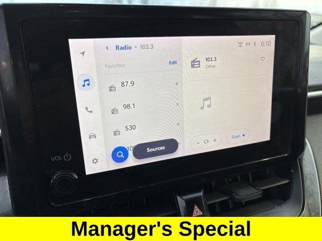 Toyota Corolla LE 2023