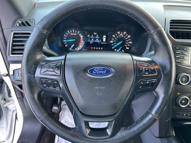 Ford Explorer XLT 4WD 2018