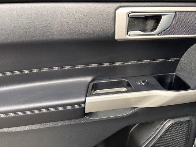 Ford Explorer XLT 2022