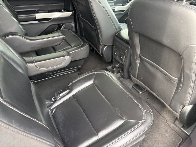 Ford Explorer XLT 2022