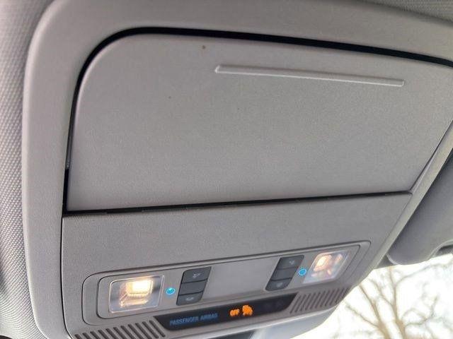 Ford Explorer XLT 2022