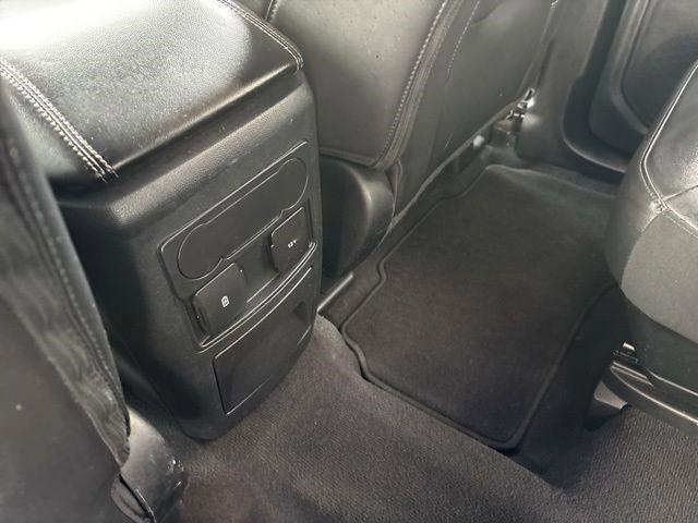 Ford Explorer XLT 2022