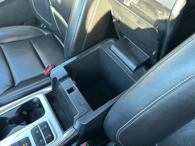 Ford Explorer XLT 2023