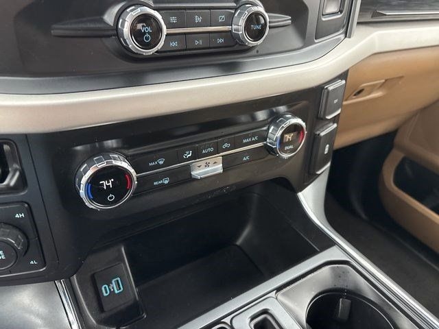 Ford F-150 XLT SuperCrew 4WD 2021