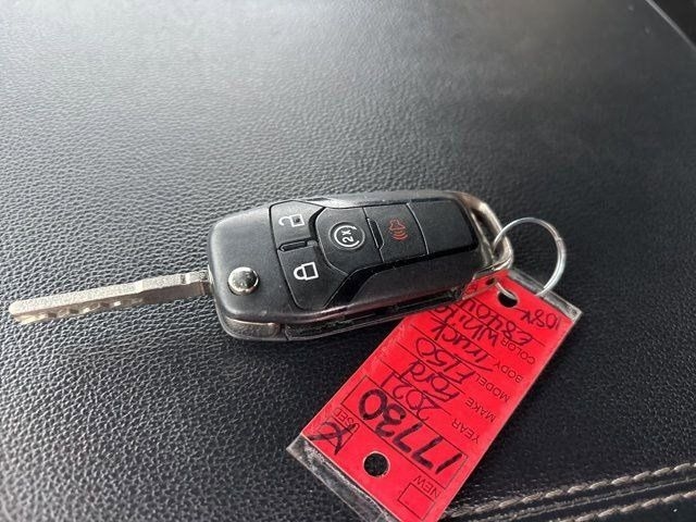 Ford F-150 XLT SuperCrew 4WD 2021