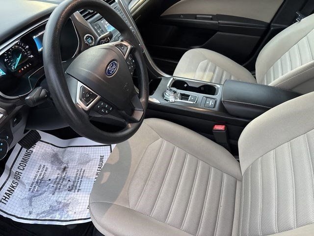 Ford Fusion Hybrid S 2018