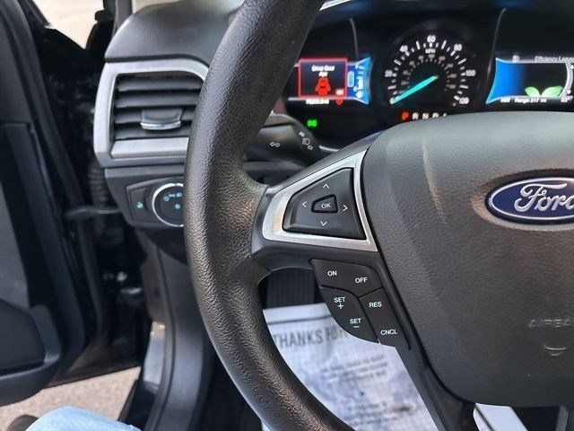 Ford Fusion Hybrid S 2018