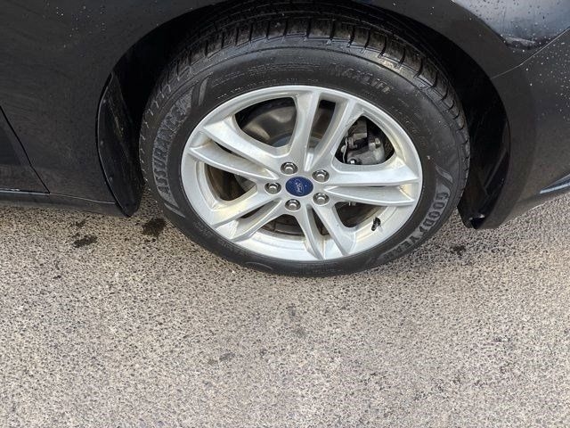 Ford Fusion Hybrid S 2018