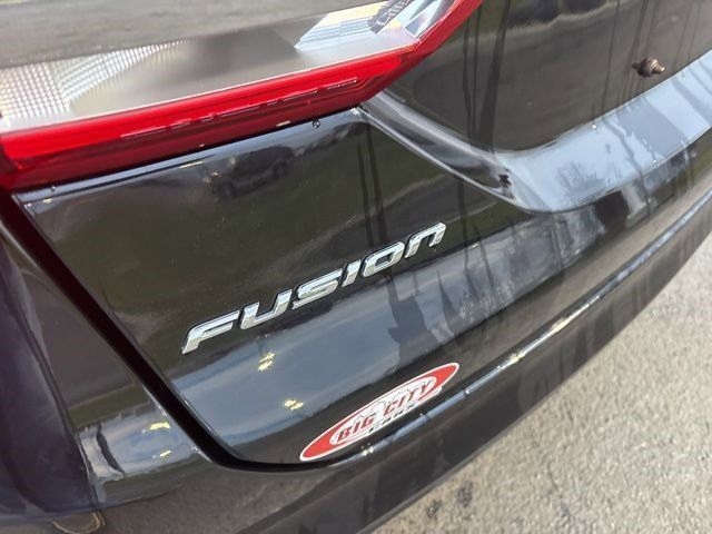 Ford Fusion Hybrid S 2018