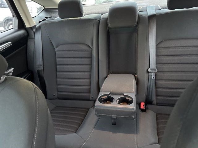 Ford Fusion Hybrid SE 2019