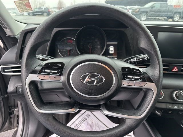 Hyundai Elantra SE 2023