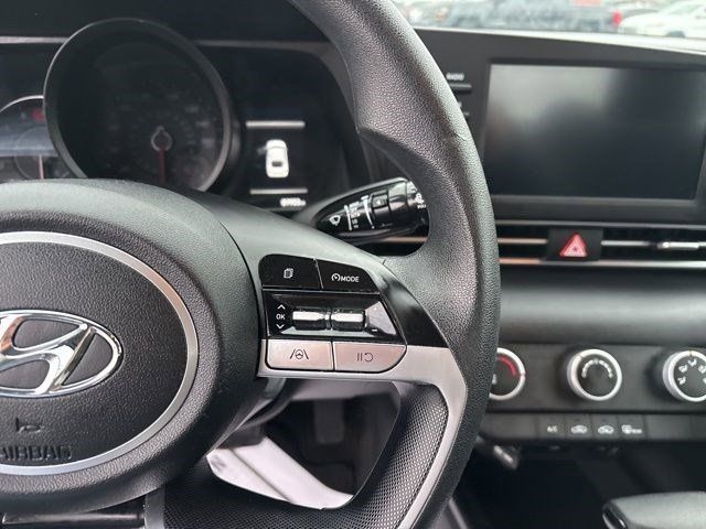 Hyundai Elantra SE 2023