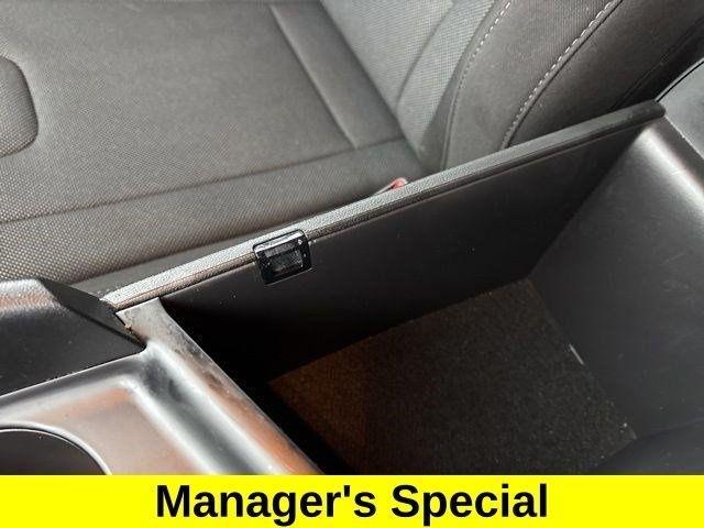 Hyundai Elantra SE 2023