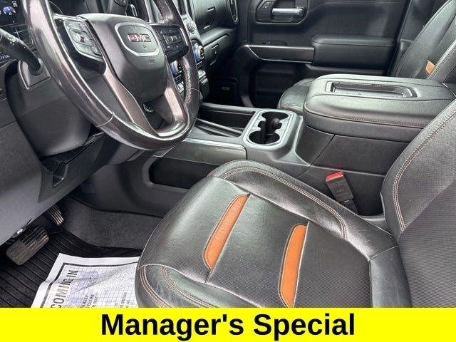 GMC Sierra 1500 AT4 Crew Cab 4WD 2020