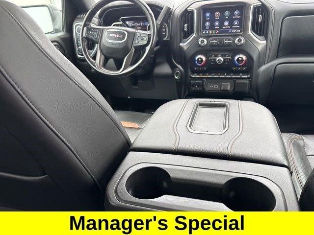 GMC Sierra 1500 AT4 Crew Cab 4WD 2020