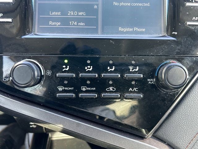 Toyota Camry L 2019