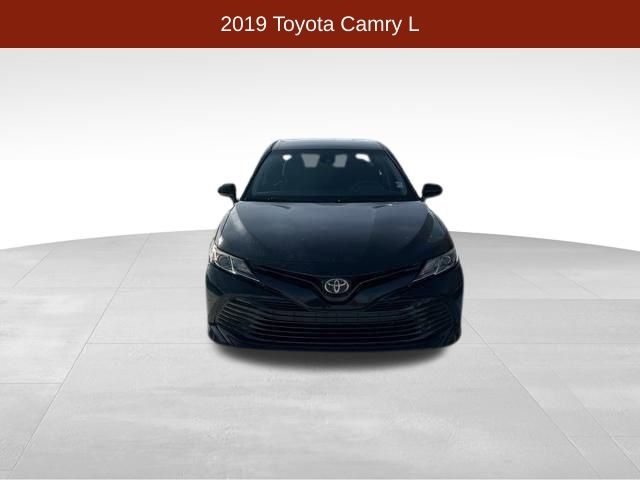 Toyota Camry L 2019