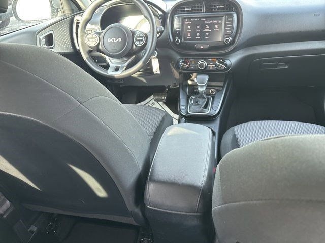 Kia Soul LX 2024