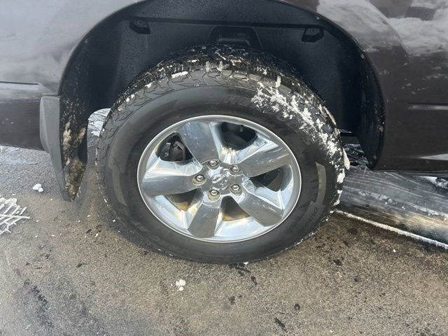 RAM 1500 Big Horn Crew Cab 4WD 2017