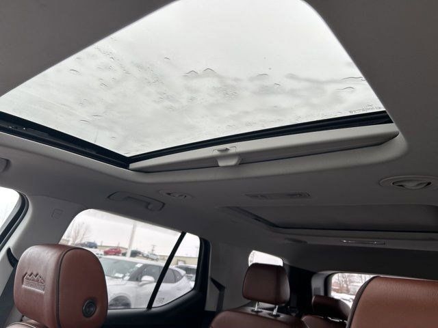 Chevrolet Traverse High Country AWD 2021