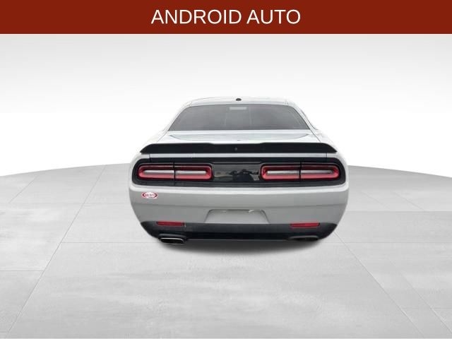 Dodge Challenger SXT 2022