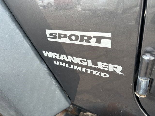 Jeep Wrangler Unlimited Sport 4WD 2017