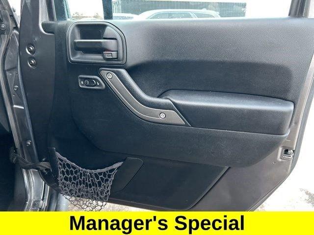 Jeep Wrangler Unlimited Sport 4WD 2017