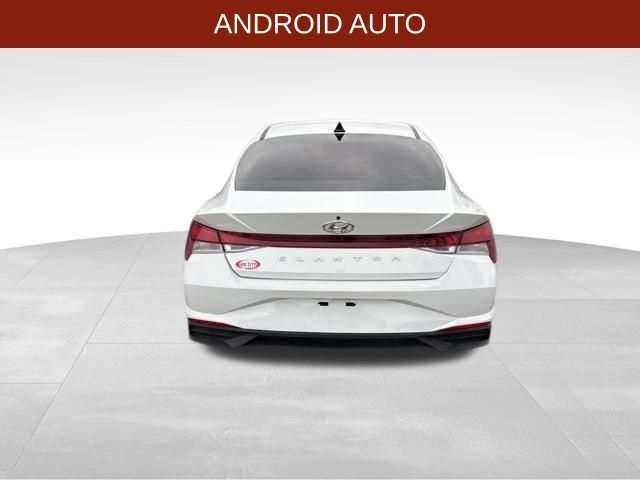 Hyundai Elantra SEL 2022