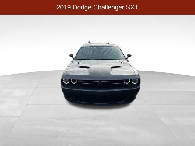 Dodge Challenger SXT 2019