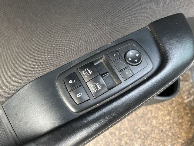 Dodge Challenger SXT 2019