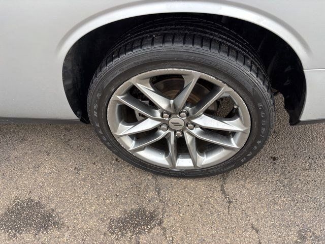 Dodge Challenger GT AWD 2021