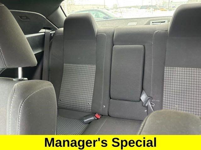 Dodge Challenger GT AWD 2021