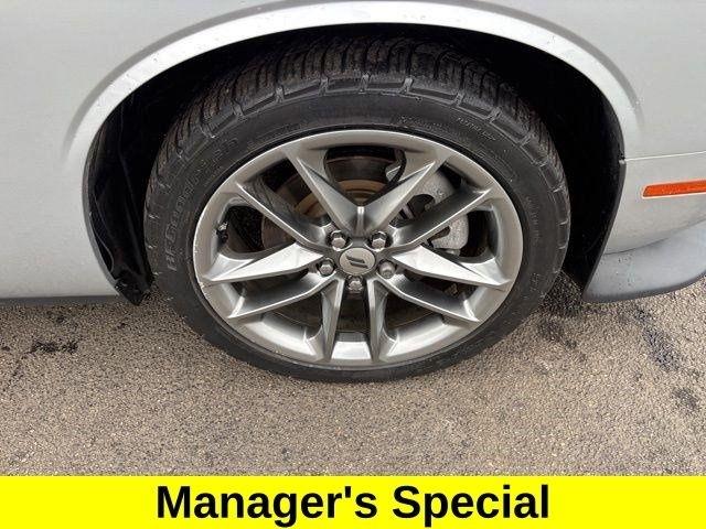 Dodge Challenger GT AWD 2021